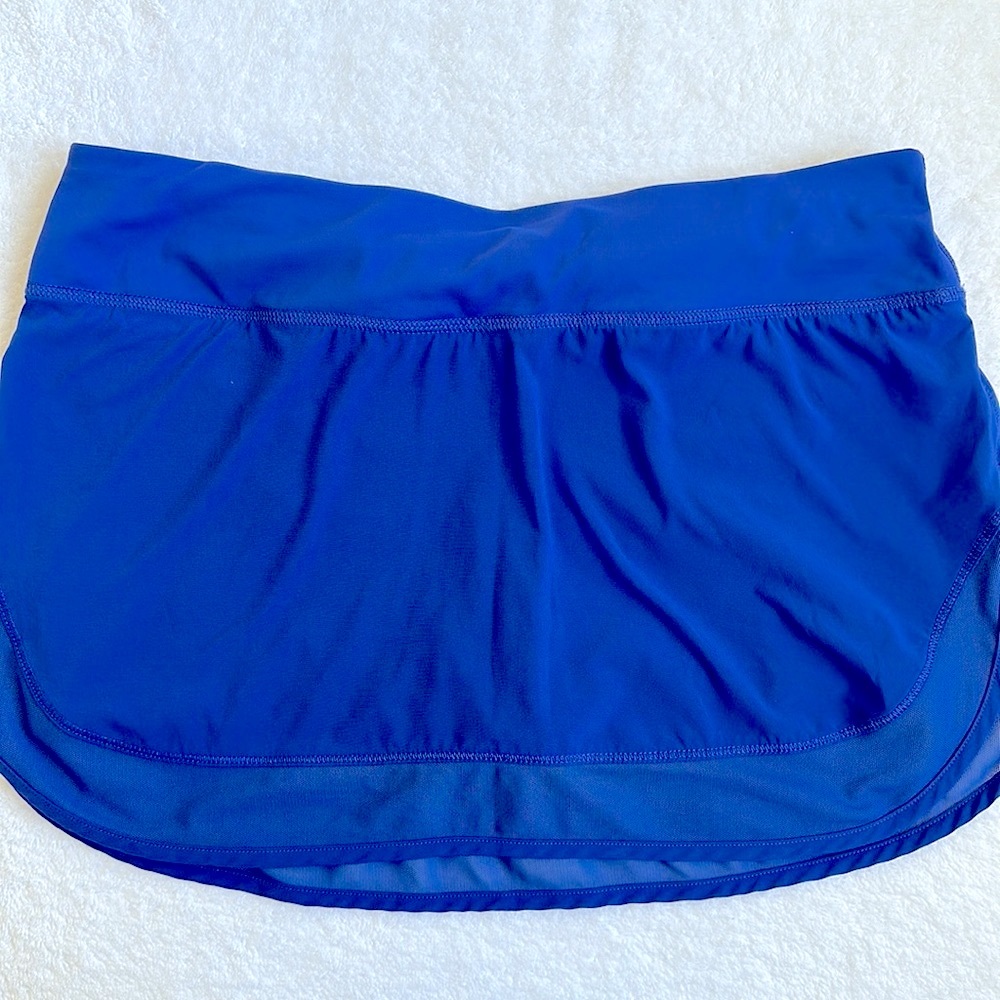 EUC Lululemon Hotty Hot Skirt Size 8 Sapphire Blue, Like New! Swift Ultra Fabric